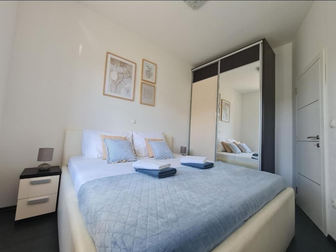 New Modern-Park View-5 Minutes From Diocletian'S Palace Split Exteriör bild